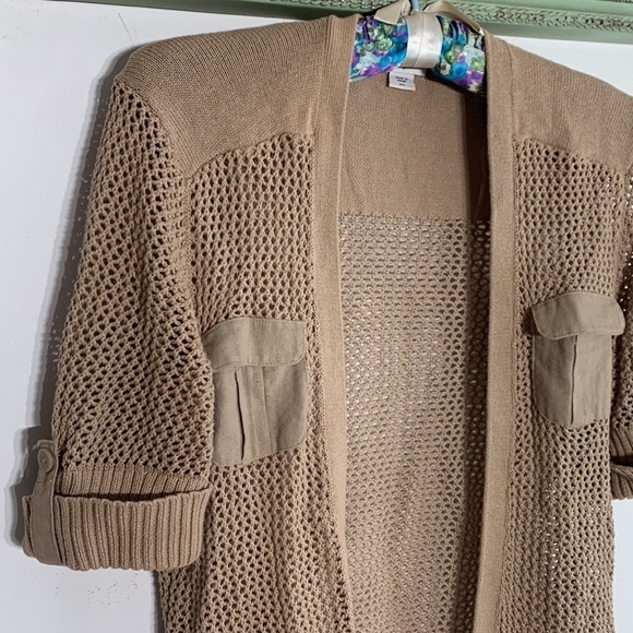 Jaclyn Smith Open Knit Khaki Cargo Cardigan small tan women’s top - Picture 3 of 7